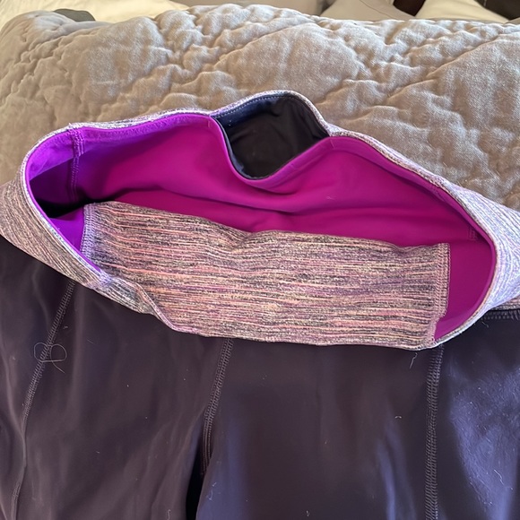 Lulu Lemon Workout pants - Picture 3 of 11